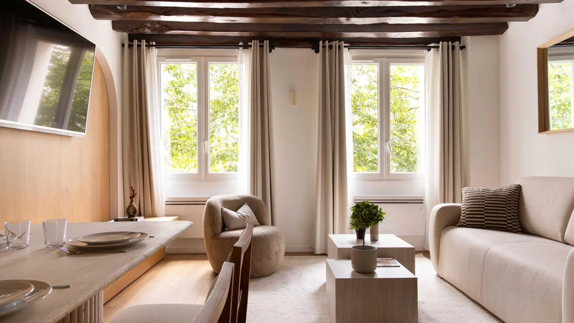 Refurbished Apartment - 2Br-6P - Chatelet contacts